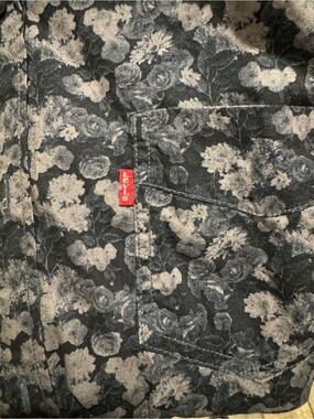 Levi's Black and Cream Floral-Pattern Denim Shirt